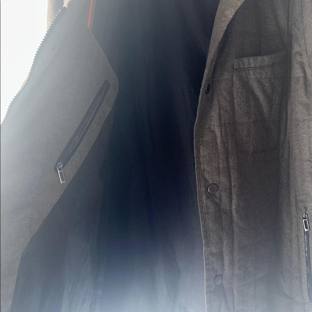Tumi Tech Men's Brown Quilted‎ Jacket - Picture 6 of 8